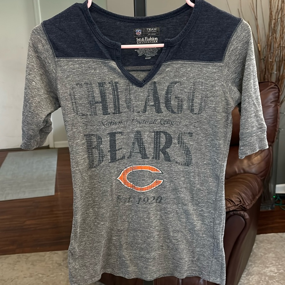 NFL Team Apparel 1st & Fashion Collection Chicago Bears  women’s small